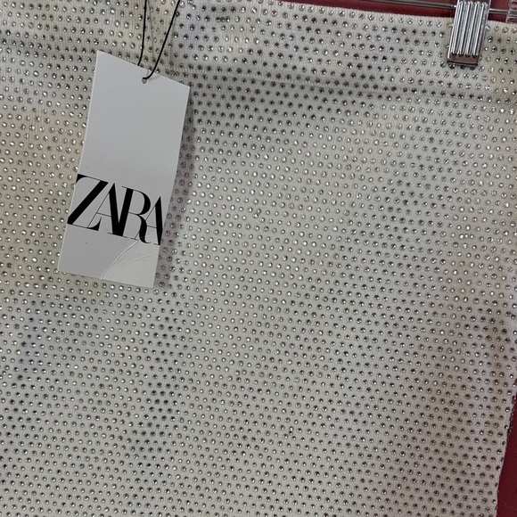 Zara Set - Picture 4 of 4